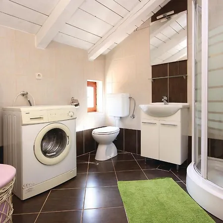 Сasa de vacaciones Stunning In Lozovac