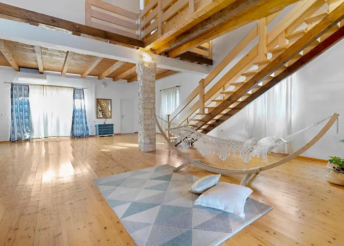 Stunning In Vikendica *